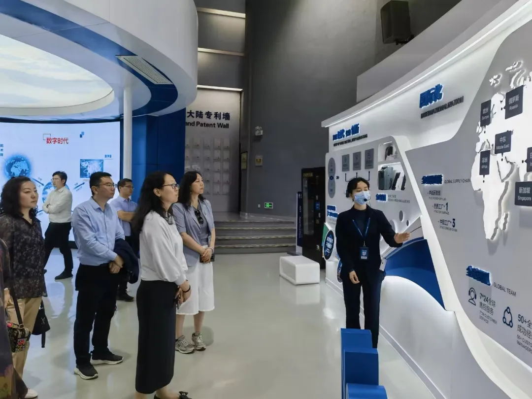 技工院校物聯(lián)網(wǎng)應(yīng)用技術(shù)專業(yè)教材審綱會在福州舉行