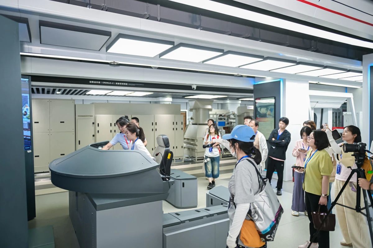 河南省2025年世界青年技能日主題宣傳活動在鄭州啟動