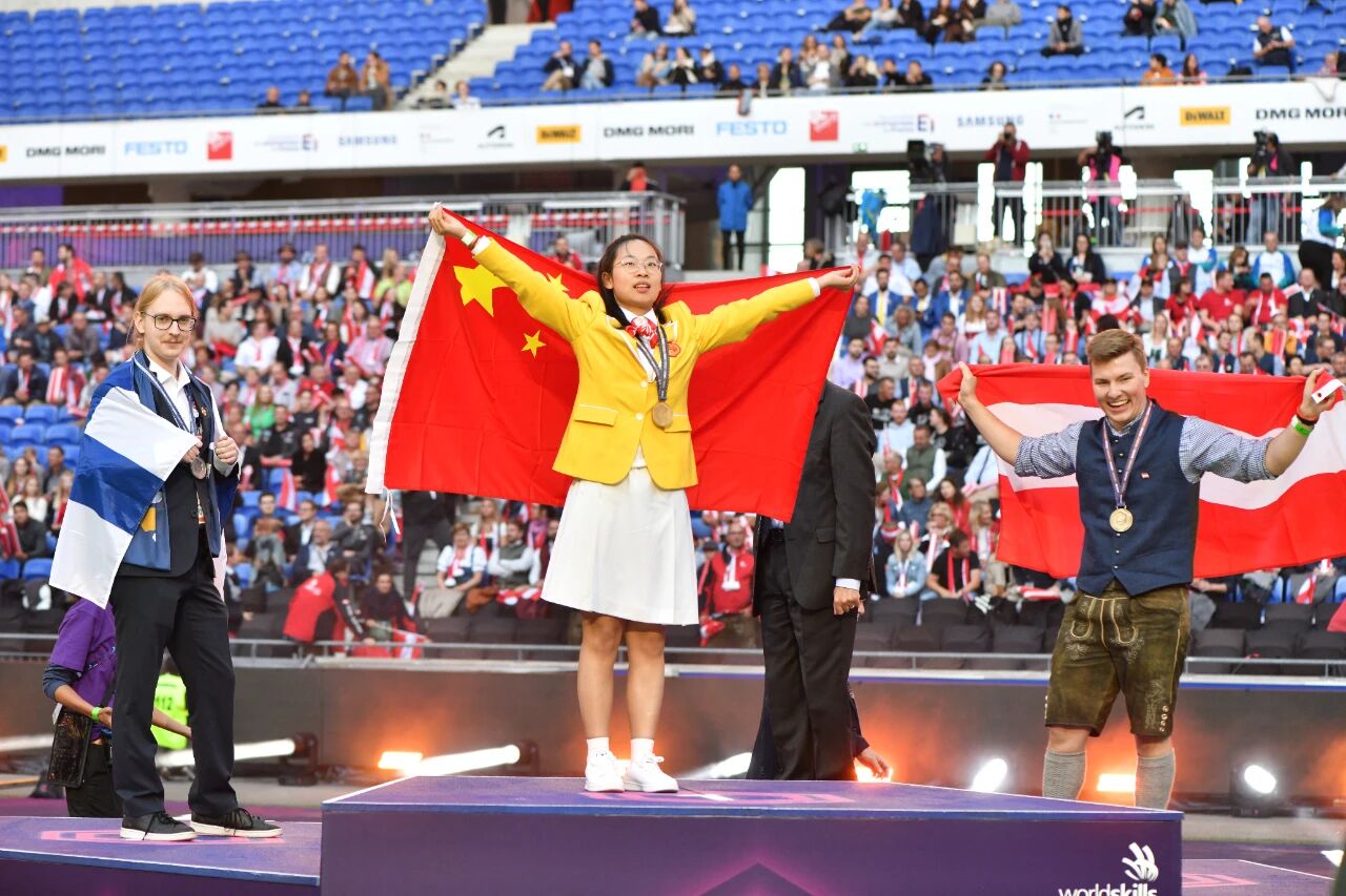  全國(guó)唯一！河南20歲技師學(xué)院女生受聘“全球技能夢(mèng)想大使”